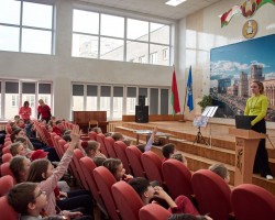 Журналы «Рюкзачок», «Рюкзачок. МИР ПУТЕШЕСТВИЙ», «Рюкзачок. ВЕСЁЛЫЙ ЗООПАРК» посетили гимназию № 56. Журналы «Рюкзачок», «Рюкзачок. МИР ПУТЕШЕСТВИЙ», «Рюкзачок. ВЕСЁЛЫЙ ЗООПАРК» посетили гимназию № 56.